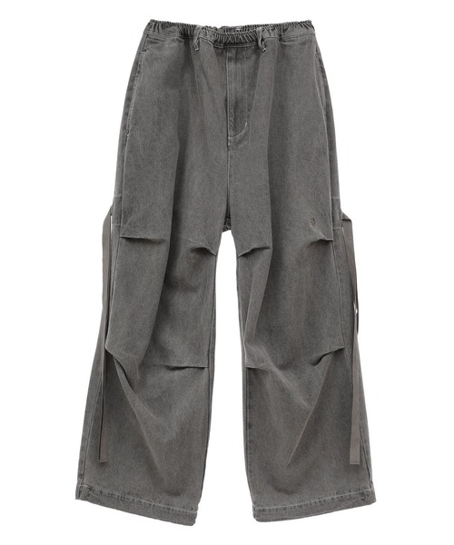 CONVERSE TOKYO(コンバーストウキョウ)の「DENIM WIDE CARGO PANTS(デニムパンツ・レディース・インディゴブルー/ブラック/グレー・MEDIUM/SMALL)」の10枚目の写真