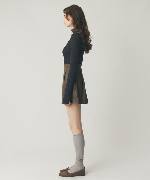 DEICY（デイシー）の「シルクブレンドハイネックリブニット（ニット/セーター・レディース・チャコールグレー/オフホワイト/ライトグレー・FREE）」の7枚目の写真