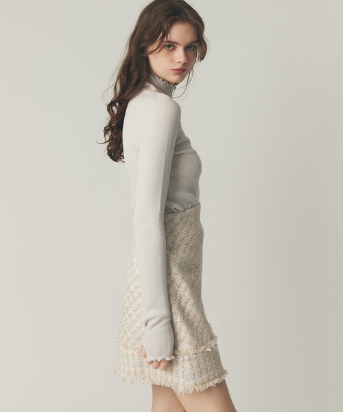 DEICY（デイシー）の「シルクブレンドハイネックリブニット（ニット/セーター・レディース・チャコールグレー/オフホワイト/ライトグレー・FREE）」の13枚目の写真