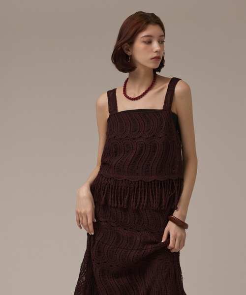 GRACE CONTINENTAL（グレースコンチネンタル）の「クロシェレースキャミ（キャミソール・レディース・ブラウン/キナリ・38/36）」の2枚目の写真