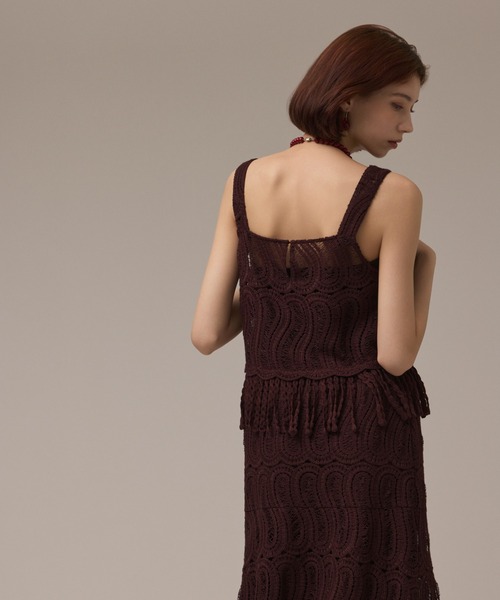 GRACE CONTINENTAL（グレースコンチネンタル）の「クロシェレースキャミ（キャミソール・レディース・ブラウン/キナリ・38/36）」の5枚目の写真