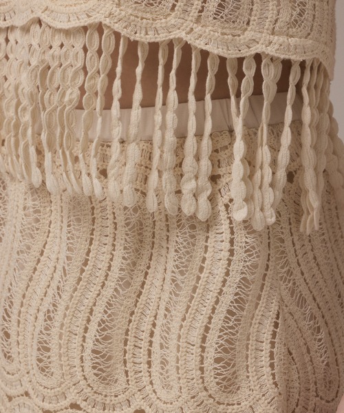 GRACE CONTINENTAL（グレースコンチネンタル）の「クロシェレースキャミ（キャミソール・レディース・ブラウン/キナリ・38/36）」の15枚目の写真