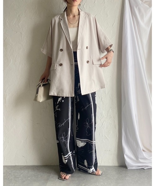 She's Closet(シーズクローゼット)の「花柄フラワープリント&アート柄ストレートセミワイドパンツ/イージーパンツ(その他パンツ・レディース・ベージュ系その他/ベージュ/ネイビー/ブルー系その他/ブラック系その他/ブラック・FREE)」の16枚目の写真