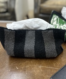 ARCADE（アーケード）の「レトロジャガードニットティッシュケース（インテリア雑貨）」