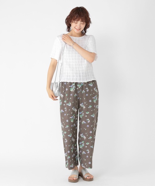 studio CLIP（スタディオクリップ）の「ボートネックシャーリングTブラウス（シャツ/ブラウス・レディース・ブラウン/ライトグリーン/オフホワイト/ブラック・FREE）」の8枚目の写真