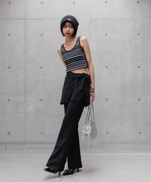PAGEBOY（ページボーイ）の「ポンチスカートレイヤードパンツ（その他パンツ・レディース・ブラック/チャコールグレー・FREE）」の4枚目の写真