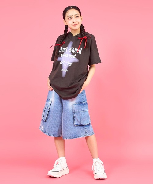 ANAP GiRL(アナップガール)の「ネコミミリング付 スーパービッグ ミニ裏毛 トップス(パーカー・キッズ・ブラック/ライトグレー・M/S/XS)」の4枚目の写真