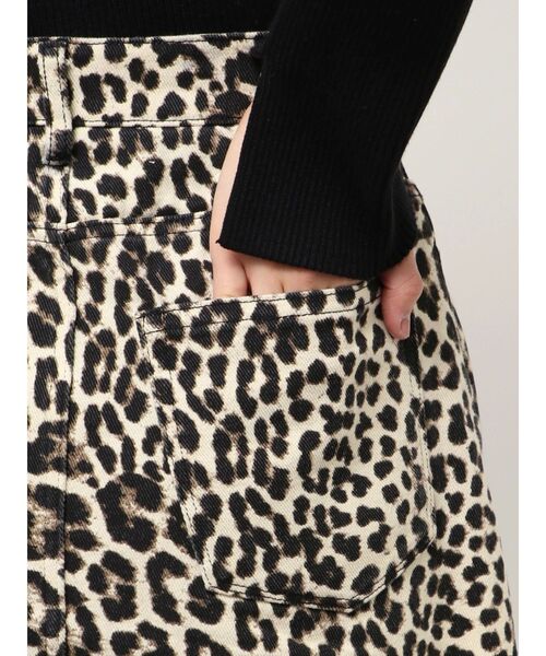 EMODA（エモダ）の「ボックスミニスカート（スカート・レディース・ブルー/ブラウン/ブラック/アイボリー/ベージュ・MEDIUM/SMALL）」の11枚目の写真