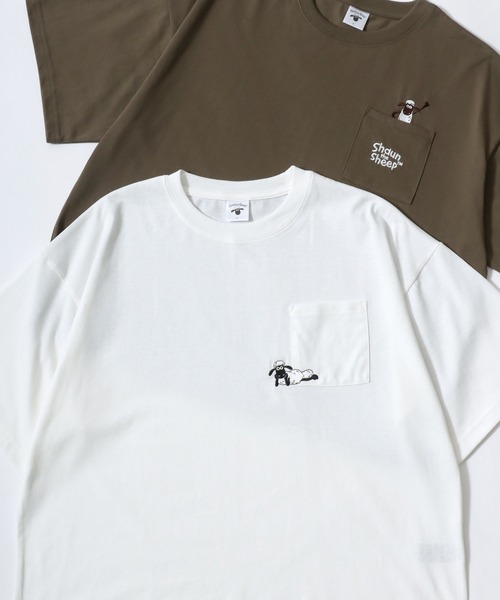 MARUKAWA（マルカワ）の「Shaun the Sheep/ひつじのショーン ワンポイント刺繍 バックプリント ポケット付き ワイドシルエット半袖Tシャツ（Tシャツ/カットソー・レディース・レッド/オフホワイト/イエロー/サックスブルー/カーキ/アッシュグレー/ネイビー/チャコール・M/L）」の2枚目の写真
