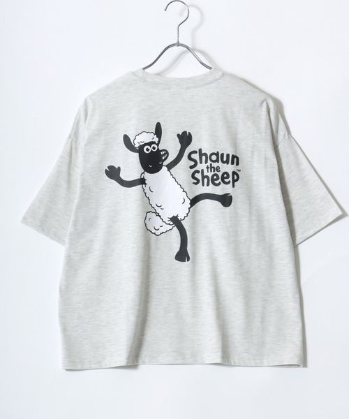 MARUKAWA（マルカワ）の「Shaun the Sheep/ひつじのショーン ワンポイント刺繍 バックプリント ポケット付き ワイドシルエット半袖Tシャツ（Tシャツ/カットソー・レディース・レッド/オフホワイト/イエロー/サックスブルー/カーキ/アッシュグレー/ネイビー/チャコール・M/L）」の18枚目の写真