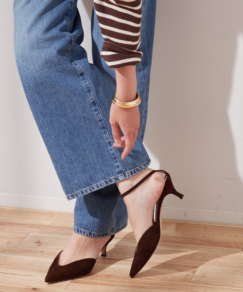 NEBULONI E（ネブローニ）の「【NEBULONI E. /ネブローニ】スエード アンクルストラップパンプス（パンプス・レディース・ブラウン・38/39/36/37）」の2枚目の写真