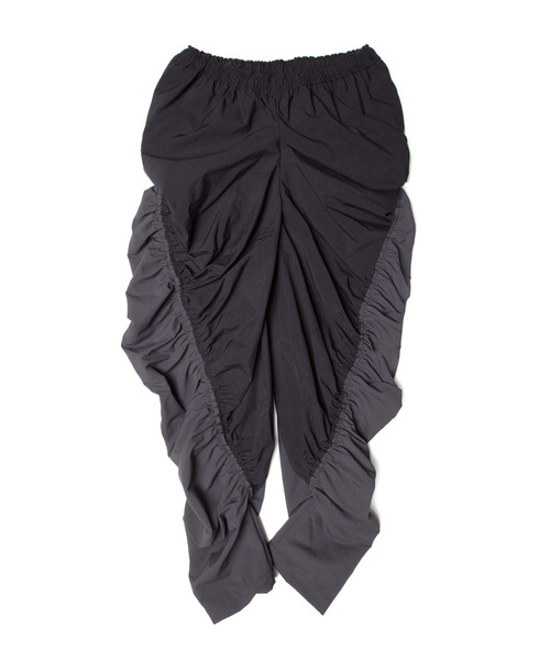 yoshiokubo（ヨシオクボ）の「yoshiokubo ヨシオクボ / BIND PANT 撥水リップストップナイロンバインドパンツ / YKF25411（その他パンツ・メンズ・ブラック・FREE）」の5枚目の写真