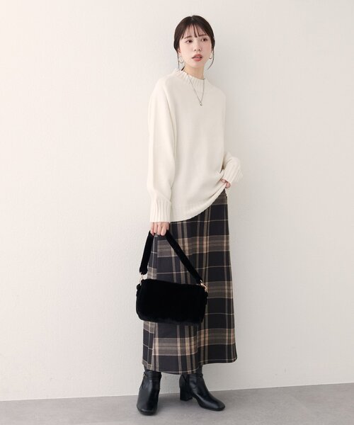 natural couture（ナチュラルクチュール）の「ウール＆リサイクルポリブレンドニットプルオーバー（ニット/セーター・レディース・サックスブルー/ピンク系その他/チャコールグレー/オフホワイト/レッド/モカ/ブラック・FREE）」の15枚目の写真