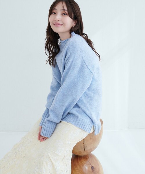 natural couture（ナチュラルクチュール）の「ウール＆リサイクルポリブレンドニットプルオーバー（ニット/セーター・レディース・サックスブルー/ピンク系その他/チャコールグレー/オフホワイト/レッド/モカ/ブラック・FREE）」の11枚目の写真