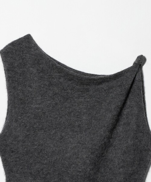 ＜ATTISESSION＞ツイストショルダーニットトップス BEAUTY&YOUTH UNITED ARROWS｜<ATTISESSION>ツイスト ショルダー