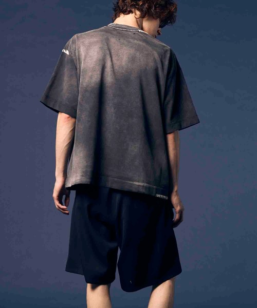 MAISON SPECIAL(メゾンスペシャル)の「《UNISEX》Over-Dye Embroidery Prime-Over Stitch Design T-Shirt/オーバーダイエンブロイダリープライムオーバーステッチデザインTシャツ【MAISON SPECIAL/メゾンスペシャル】(Tシャツ/カットソー・メンズ・ブラック/ラベンダー・0/1/2)」の7枚目の写真