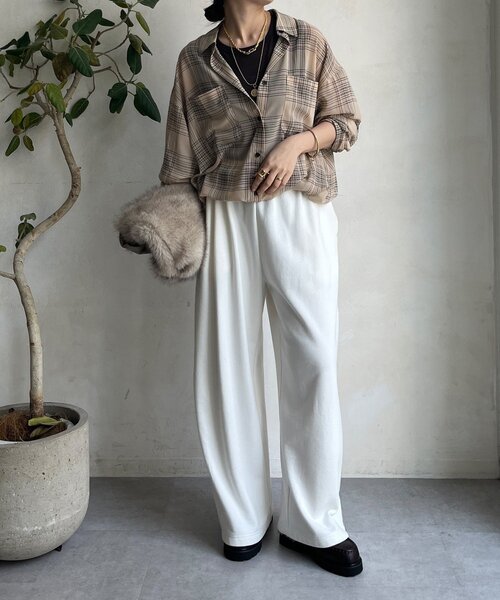 DouDou（ドゥドゥ）の「シアーチェックドロストシャツ（シャツ/ブラウス・レディース・ブラック/ベージュ・FREE）」の16枚目の写真