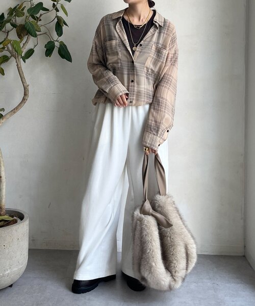 DouDou（ドゥドゥ）の「シアーチェックドロストシャツ（シャツ/ブラウス・レディース・ブラック/ベージュ・FREE）」の18枚目の写真