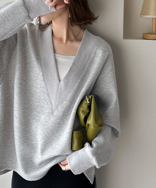 セール】「大人の余裕感」をまとえる！Vネックダンボールカットソー