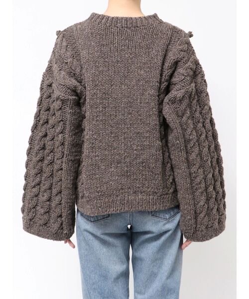 Ungrid(アングリッド)の「ルーズスリーブケーブルニット(ニット/セーター・レディース・ブラウン/アイボリー・FREE)」の15枚目の写真