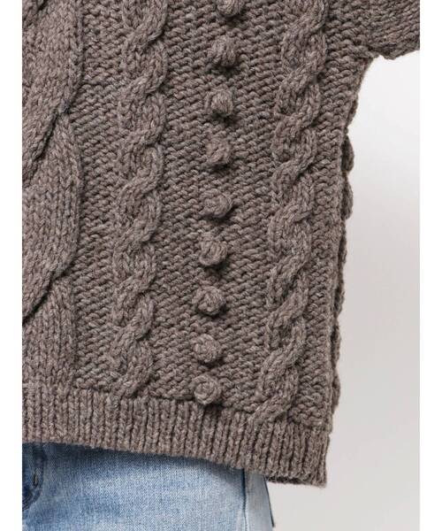 Ungrid(アングリッド)の「ルーズスリーブケーブルニット(ニット/セーター・レディース・ブラウン/アイボリー・FREE)」の18枚目の写真