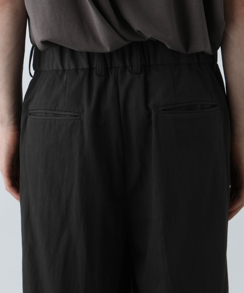 HARE(ハレ)の「【SET UP対応】ナイロンレーヨンワイドストレートパンツ(HARE)(スラックス・メンズ・ブラック・SMALL/MEDIUM)」の14枚目の写真