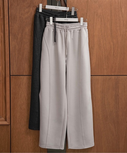 lawgy(ラウジー)の「bonding cocoon pants / ボンディングコクーンパンツ(その他パンツ・レディース・アイボリー/チャコール・FREE)」の9枚目の写真