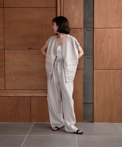 lawgy(ラウジー)の「bonding cocoon pants / ボンディングコクーンパンツ(その他パンツ・レディース・アイボリー/チャコール・FREE)」の6枚目の写真