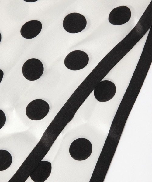 GLOBAL WORK（グローバルワーク）の「シルクタイスカーフ/587220（その他ヘアアクセサリー・レディース・ホワイト系その他2/ベージュ/ホワイト・FREE）」の7枚目の写真