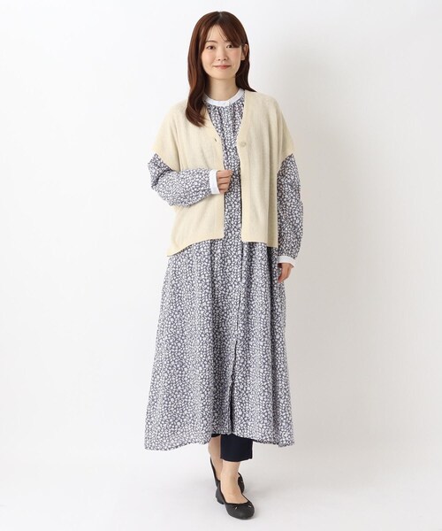 one'sterrace(ワンズテラス)の「麻タッチ Vネックジレ(ベスト・レディース・ベージュ系その他7/ブラック系8/アイボリー系8・02)」の12枚目の写真