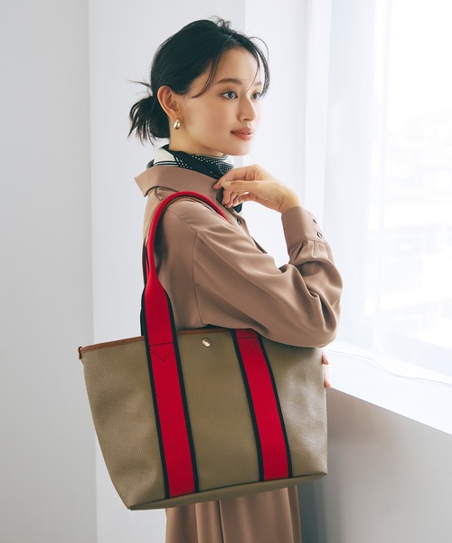 Breath TOPKAPI(ブレストプカピ)の「【Breath TOPKAPI】SCOTCH GRAIN スコッチグレイン シンプル A4 トートバッグ(トートバッグ・レディース・クリーム/ブラック/グレイッシュベージュ/グリーン/レッド・FREE)」の15枚目の写真