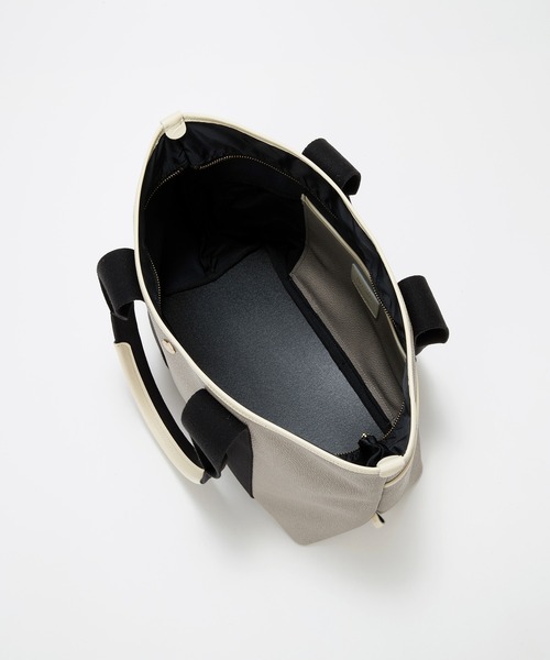 Breath TOPKAPI(ブレストプカピ)の「【Breath TOPKAPI】SCOTCH GRAIN スコッチグレイン シンプル A4 トートバッグ(トートバッグ・レディース・クリーム/ブラック/グレイッシュベージュ/グリーン/レッド・FREE)」の6枚目の写真