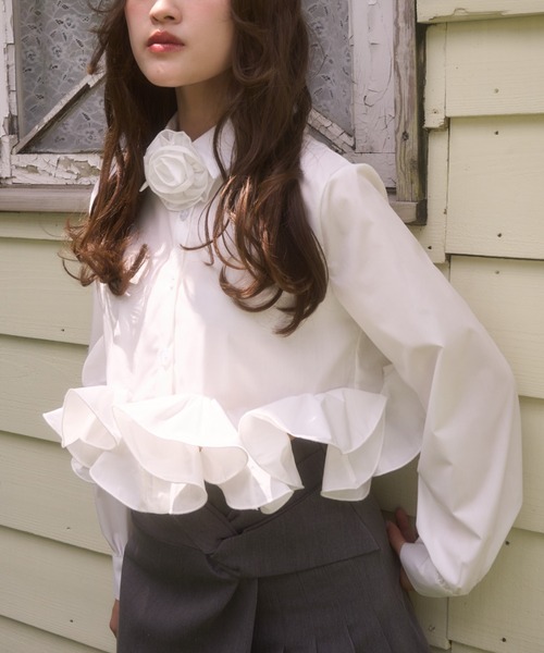 mellowneon（メロウネオン）の「ローズチョーカーフリルシャツブラウス（シャツ/ブラウス・レディース・ホワイト/ブルー・FREE）」の2枚目の写真
