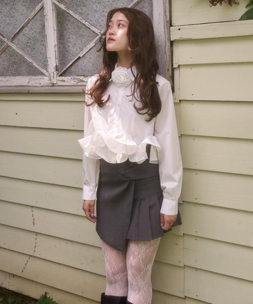 mellowneon（メロウネオン）の「ローズチョーカーフリルシャツブラウス（シャツ/ブラウス・レディース・ホワイト/ブルー・FREE）」の5枚目の写真