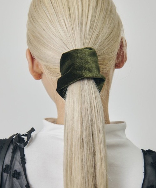 GOLDY（ゴールディ）の「【GOLDY】ベロア メタル ポニー フック 6251003（その他ヘアアクセサリー・レディース・ネイビー/ブラウン/グリーン/ブラック・FREE）」の6枚目の写真