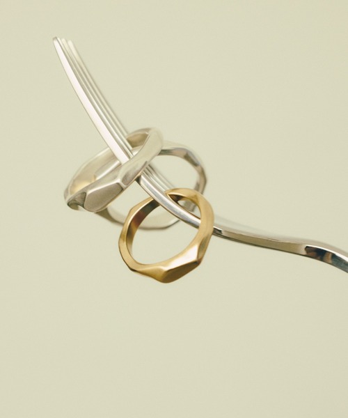 TEN.（テン）の「SILVER925 チゼルリング(9~21号)（リング・レディース・シルバー・#9/#11/#13/#15/#17/#19/#21）」の3枚目の写真