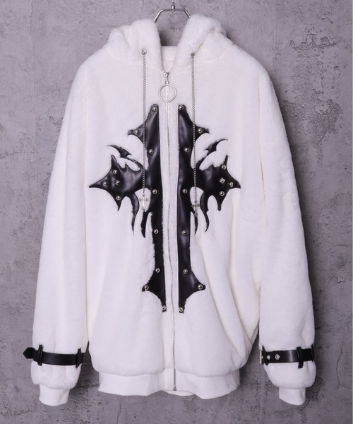 Amilige（アミリージュ）の「うさぎ耳クロススタッズZIPファーコート