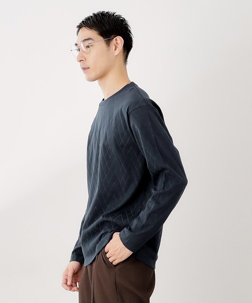 THE SHOP TK （ザ ショップ ティーケー ）の「リンクスジオメトリック長袖Tシャツ【サスティナブル素材使用/洗濯機OK】（Tシャツ/カットソー・メンズ・オフホワイト/ネイビー/ブラウン系その他・04/03/02/01）」の8枚目の写真