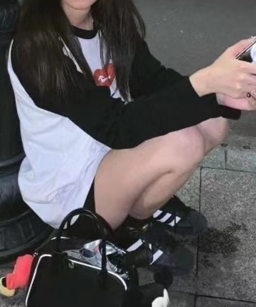 ViViDAY(ビビデー)の「配色ラグランルーズロンT(Tシャツ/カットソー・レディース・ホワイト・M)」の8枚目の写真