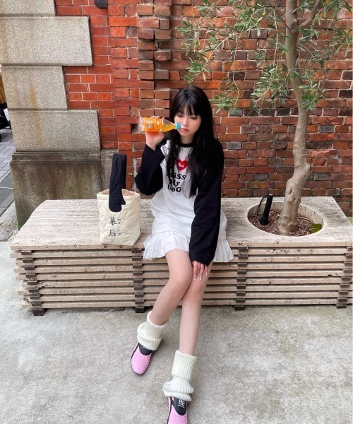 ViViDAY(ビビデー)の「配色ラグランルーズロンT(Tシャツ/カットソー・レディース・ホワイト・M)」の11枚目の写真