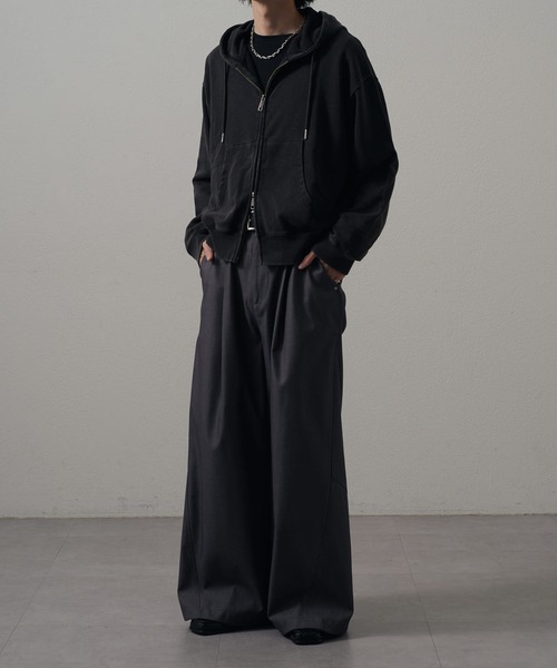 Lui's（ルイス）の「<Lui's ONE>スノーウォッシュスウェットダブルZIPパーカー（パーカー・レディース・ブラック/チャコールグレー・S/M）」の12枚目の写真