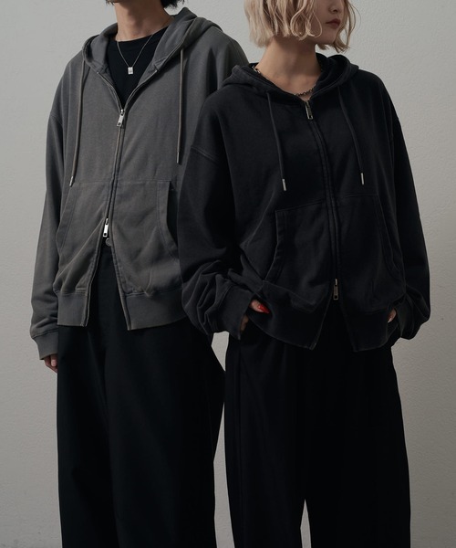 NUEVO feat. LM.C パーカー　ブラック 02_PCM.jpg