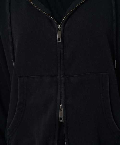 Lui's（ルイス）の「<Lui's ONE>スノーウォッシュスウェットダブルZIPパーカー（パーカー・レディース・ブラック/チャコールグレー・S/M）」の16枚目の写真