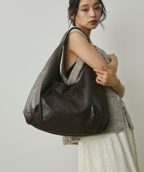 Lunea（ルネア）の「ワンハンドルラウンドトートバッグ（トートバッグ・レディース・アイボリー/ブラック/ブラウン/キャメル・FREE）」の3枚目の写真