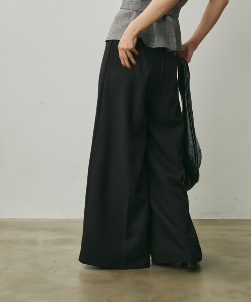 Lunea（ルネア）の「ワンハンドルラウンドトートバッグ（トートバッグ・レディース・アイボリー/ブラック/ブラウン/キャメル・FREE）」の11枚目の写真