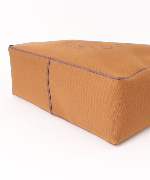 STELLA McCARTNEY（ステラマッカートニー）の「Logo Square Tote Bag / ロゴ スクエア トートバッグ（トートバッグ・レディース・ベージュ・ONE SIZE）」の6枚目の写真