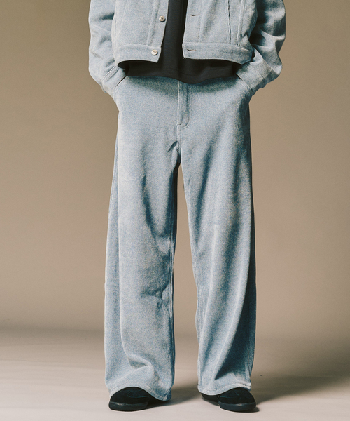 417 EDIFICE（フォーワンセブンエディフィス）の「メランジコーデュロイ カーブレッグパンツ（その他パンツ・メンズ・ブラック/ブラウン/ホワイト/ブルー・LARGE/MEDIUM）」の4枚目の写真