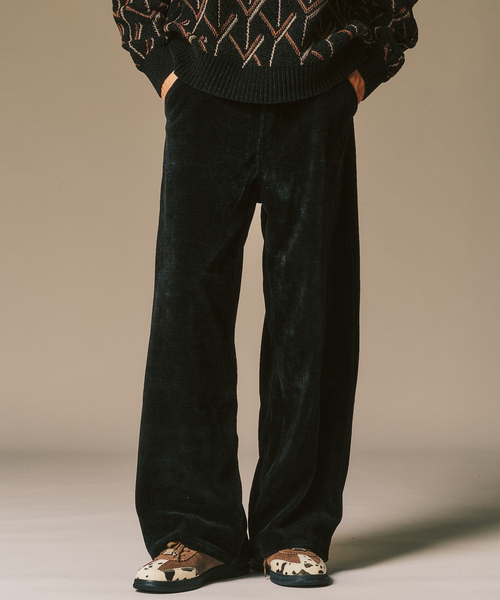 417 EDIFICE（フォーワンセブンエディフィス）の「メランジコーデュロイ カーブレッグパンツ（その他パンツ・メンズ・ブラック/ブラウン/ホワイト/ブルー・LARGE/MEDIUM）」の2枚目の写真