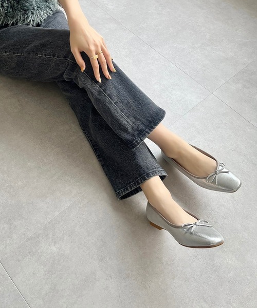 MISCH MASCH(ミッシュマッシュ)の「跳べるパンプス バレエシューズ R-3208 バレエパンプス 通勤靴(バレエシューズ・レディース・ブラック系その他3/シルバー/ベージュ/ホワイト・37/36/35/34/38/43/42/41/40/39)」の4枚目の写真