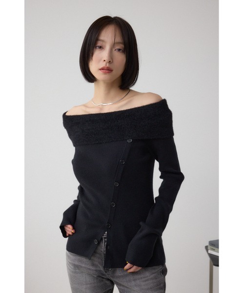 AZUL by moussy(アズールバイマウジー)の「シャギーコンビオフショルダーニット(ニット/セーター・レディース・ブラウン/ボルドー/アイボリー/ブラック・FREE)」の16枚目の写真